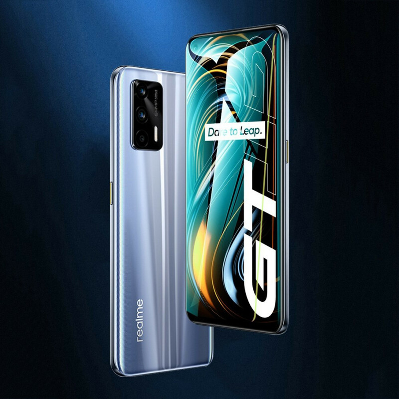 Arc Edge tempered glass protection for the Realme GT 5G screen