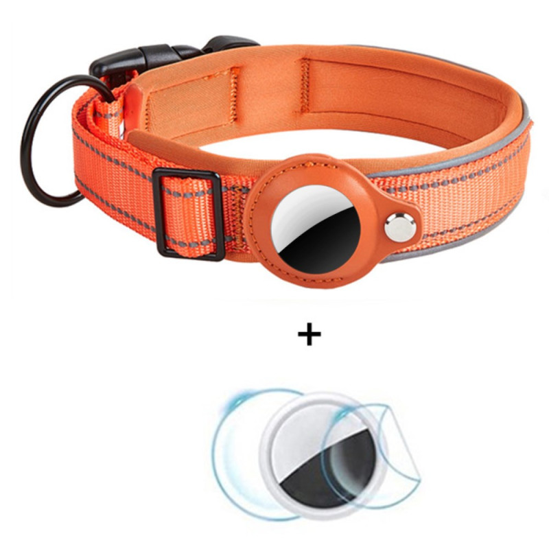 Dog collar with AirTag holder Reflective