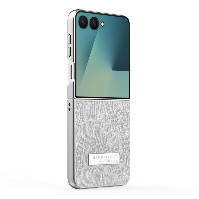 Samsung Galaxy Z Flip 8 Leather-Effect Case with Wave Design