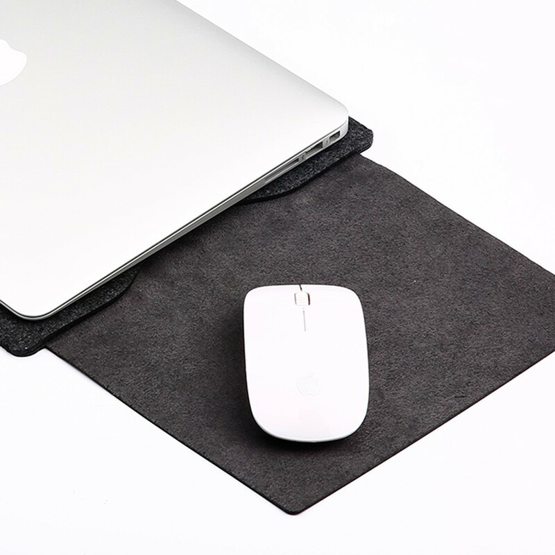 MacBook Pro 15 / Touch Bar genomskinligt filtfodral
