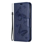 Huawei P30 fodral med fjärilar och snedställd flik
